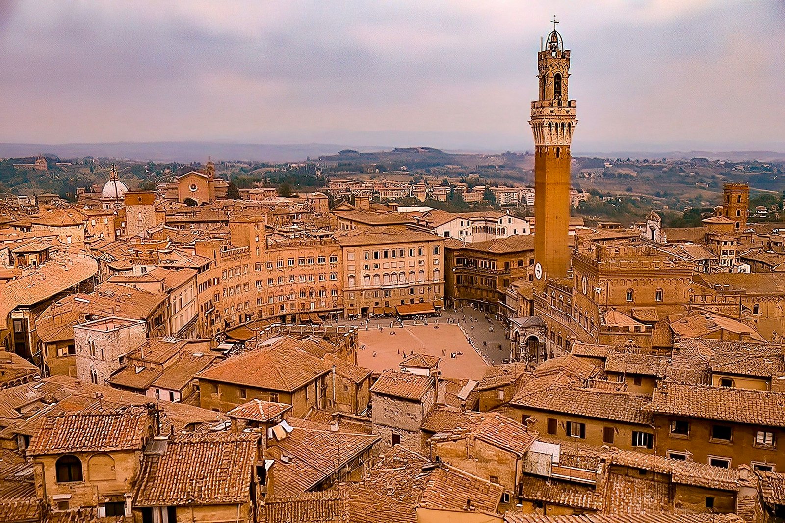 Siena 4 Siena and San Gimignano €700